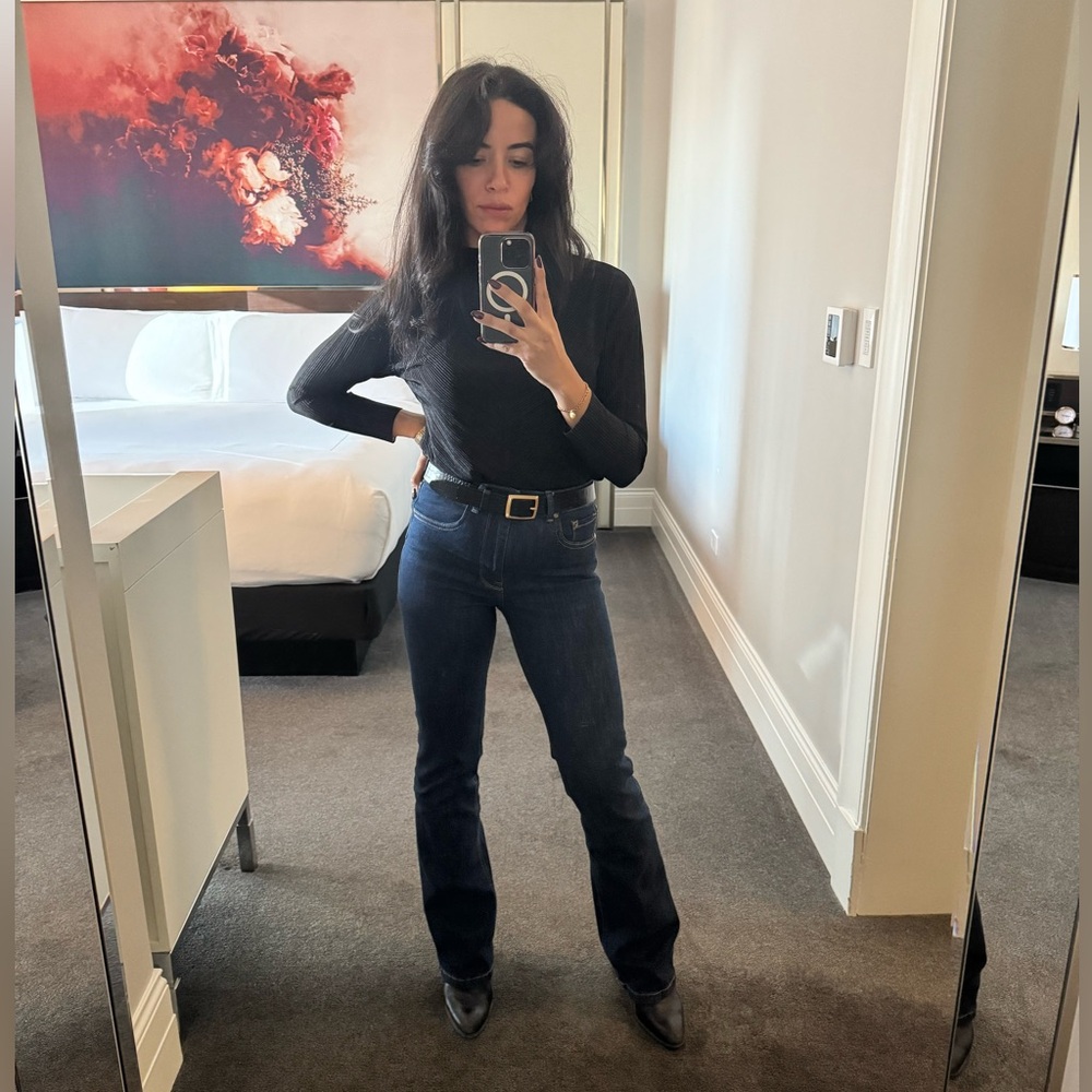 Meet your Posher, Aya